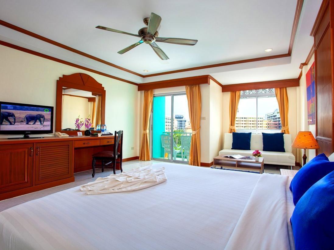 The Yim Siam Hotel Patong Bagian luar foto