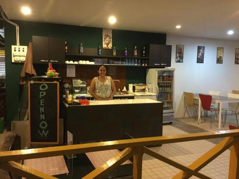 The Yim Siam Hotel Patong Bagian luar foto