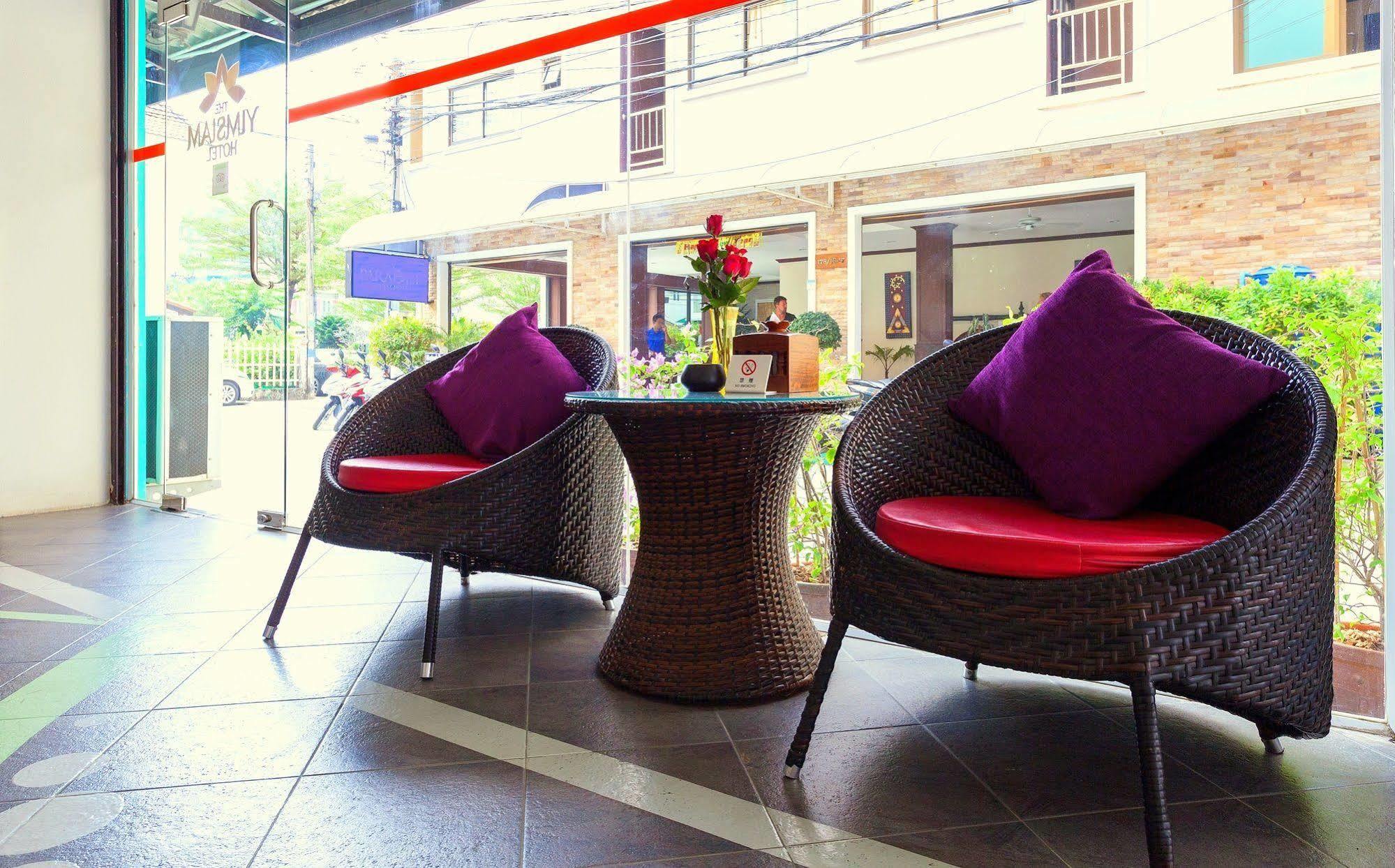 The Yim Siam Hotel Patong Bagian luar foto